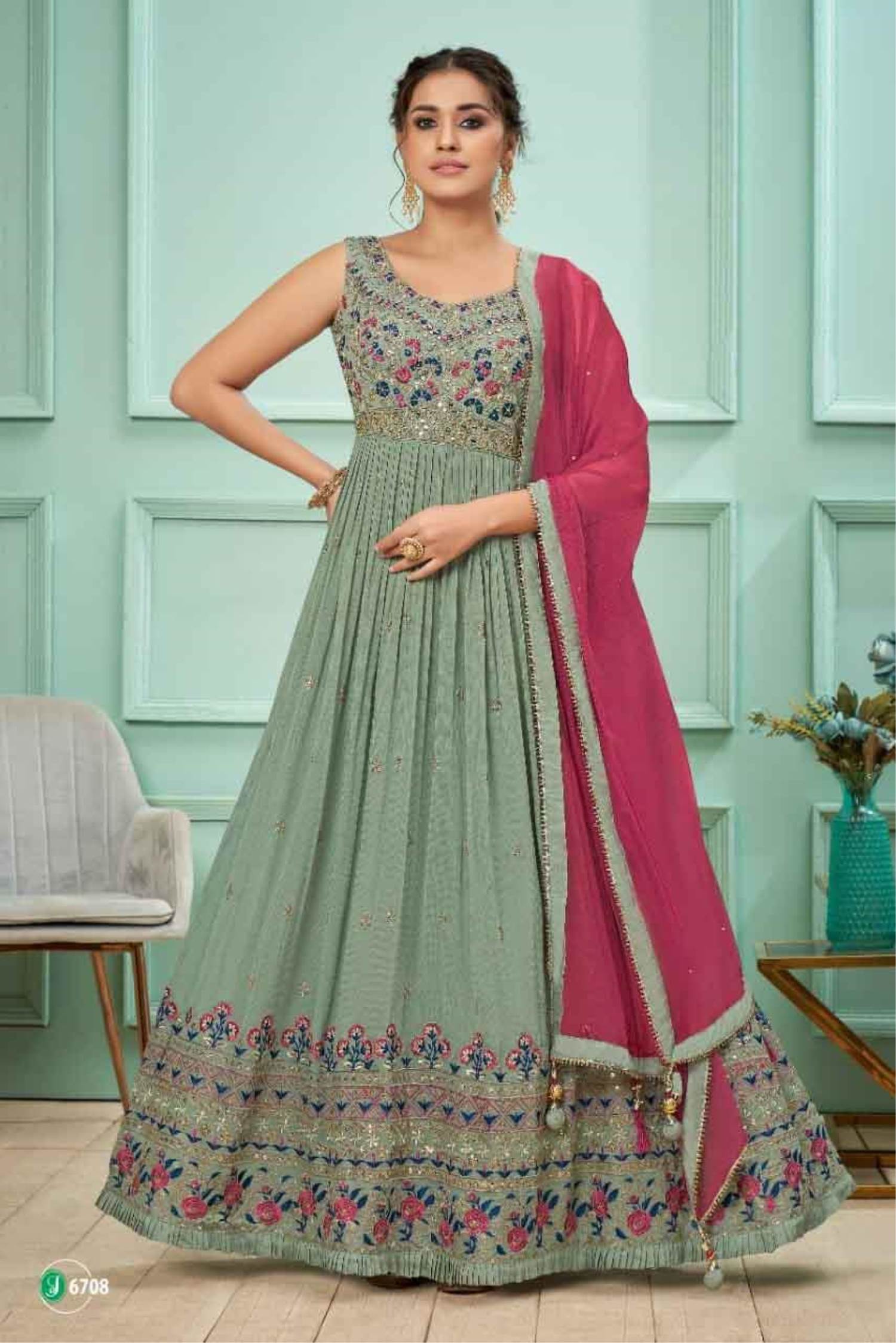 DRESS FOR MEHNDI ONLINE | MEHNDI DRESS FOR BRIDE - KARMAPLACE — Karmaplace