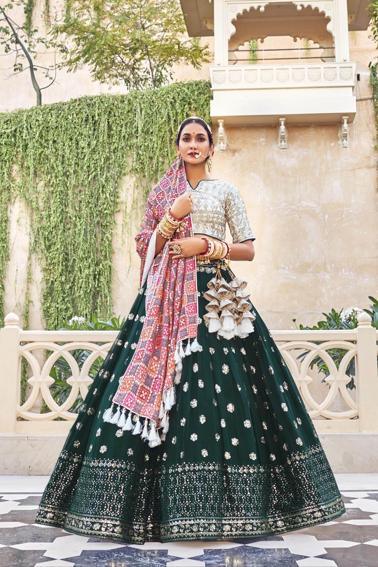 New Designer White Lehenga Choli With Lucknowi Paper Mirror Work  Dupatta,partywear Lehenga ,lehenga for Wedding Party,navratri Lehenga -  Etsy Sweden