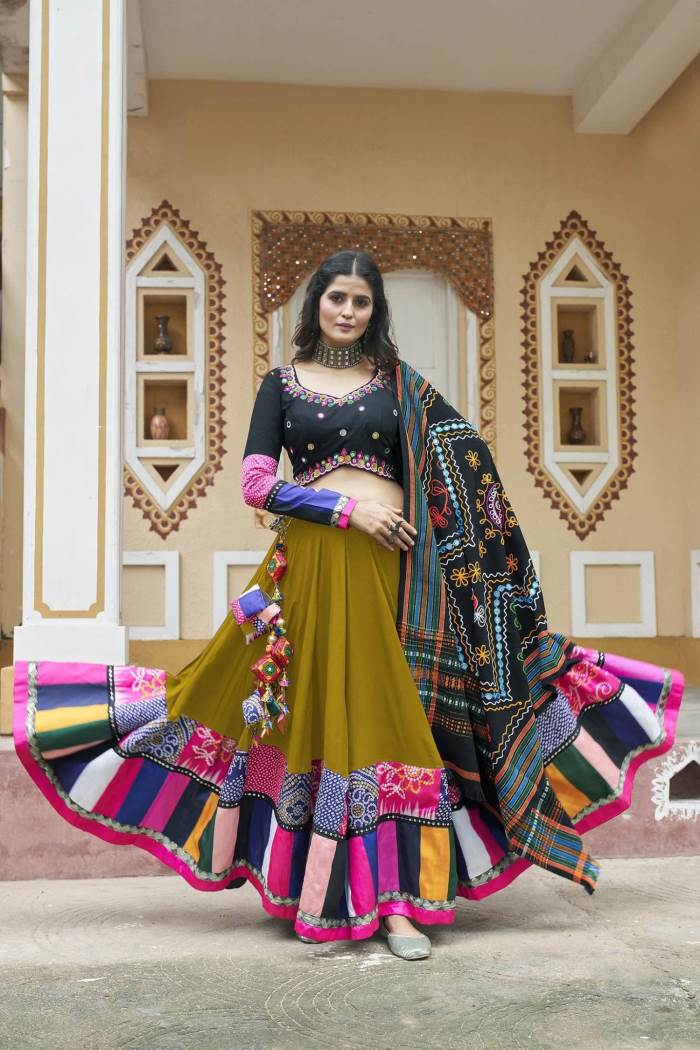 New fashion designer chaniya choli hotsell